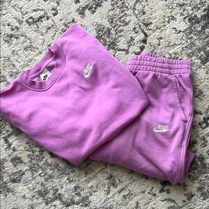 Nike Purple Sweatshirt and Joggers Set